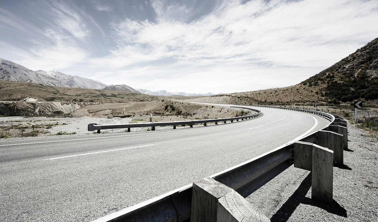 Bend in the road at Castle Hill New Zealand