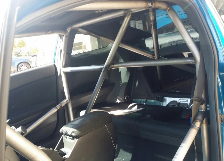 The Road to SPOCOM - Full Cage in a Full Interior: Part One.