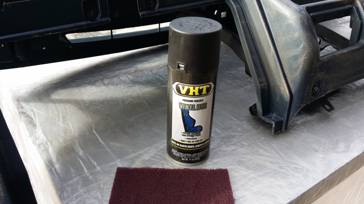  The dye used is none other than VHT Vinyl Dye. 