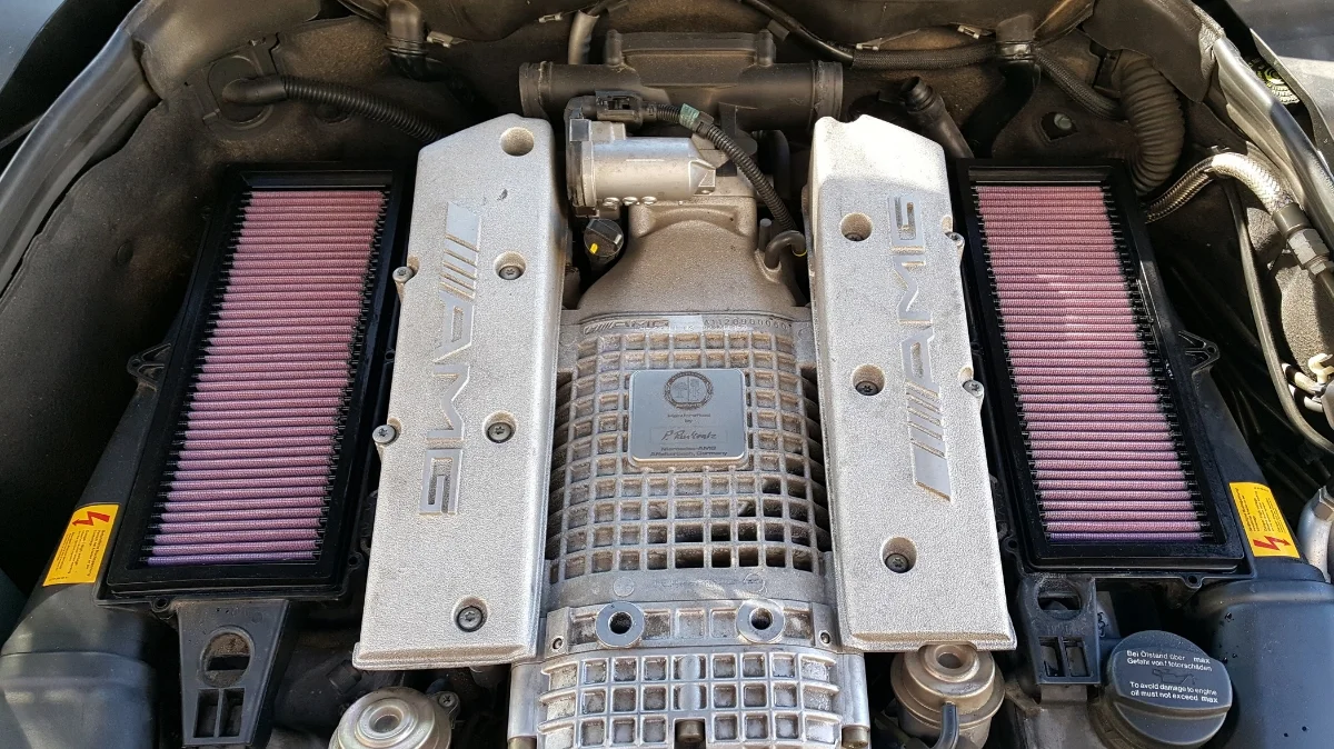K&N Drop In Filters C32 AMG Mercedes Bez The Fabricator Series (9).jpg