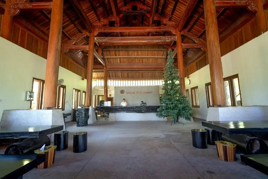 How Can Interior Design Enhance Luxury Resorts for Families?