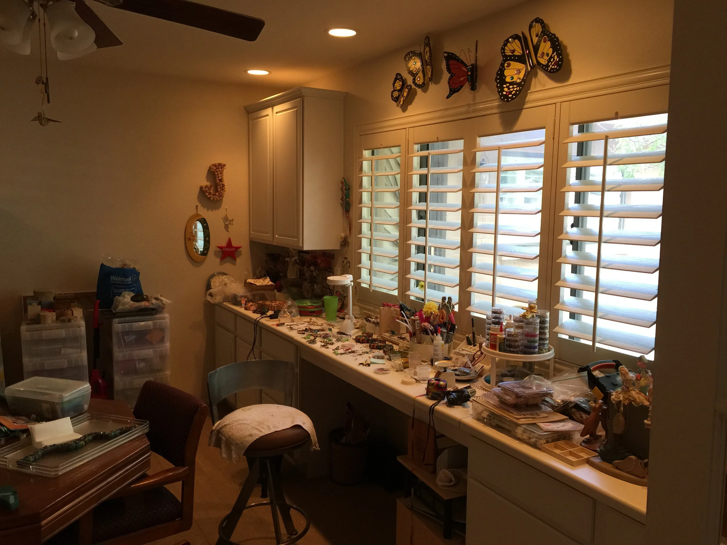 So, I recently watched a video that was done years ago by Carol Duvall, the crafting guru.&nbsp; She hesitantly showed her audience her craft room...so I decided to show mine here since it closely resembles hers in some ways.&nbsp; I have&nbsp;MANY 