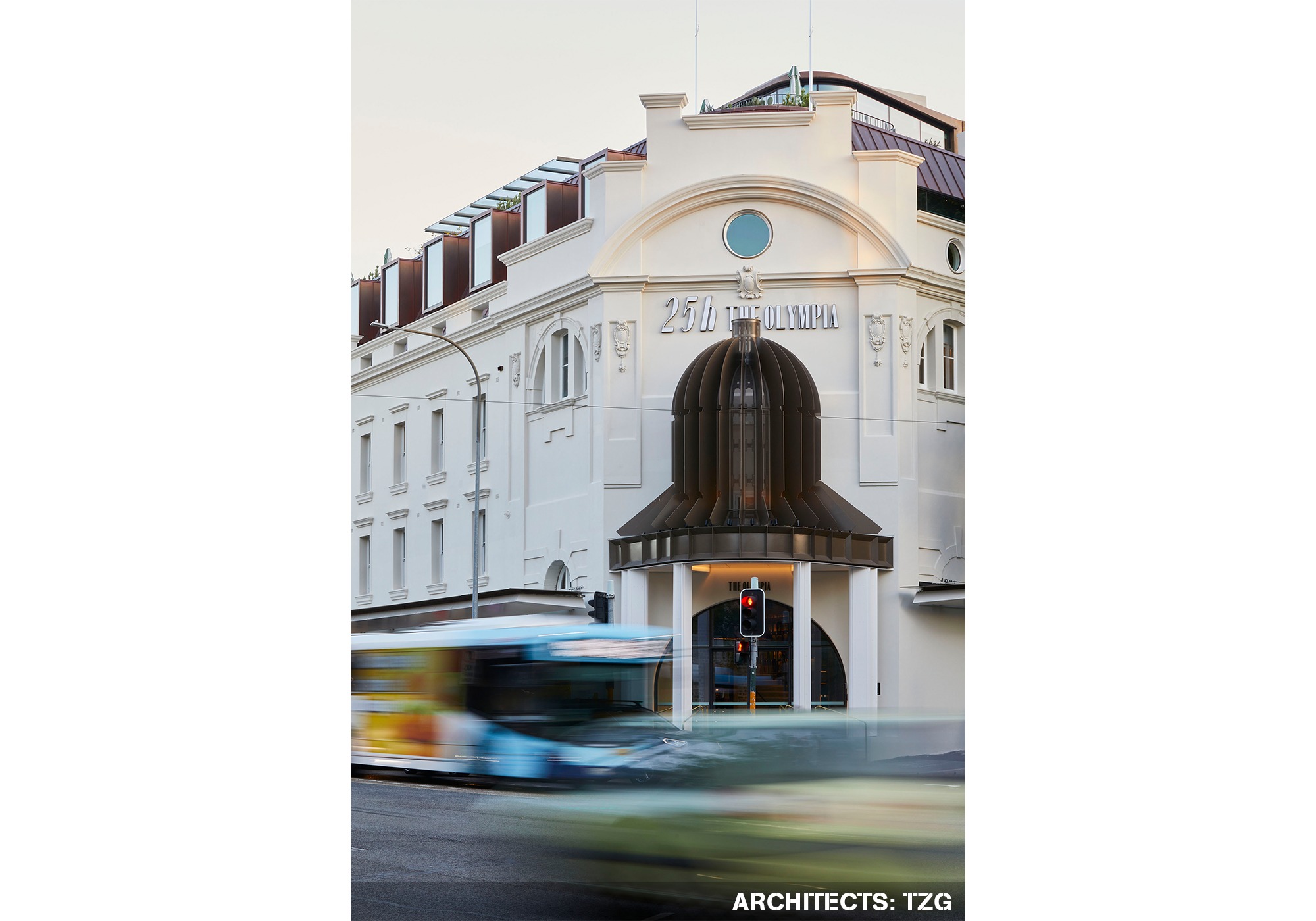 25hrs P Carousel005.png