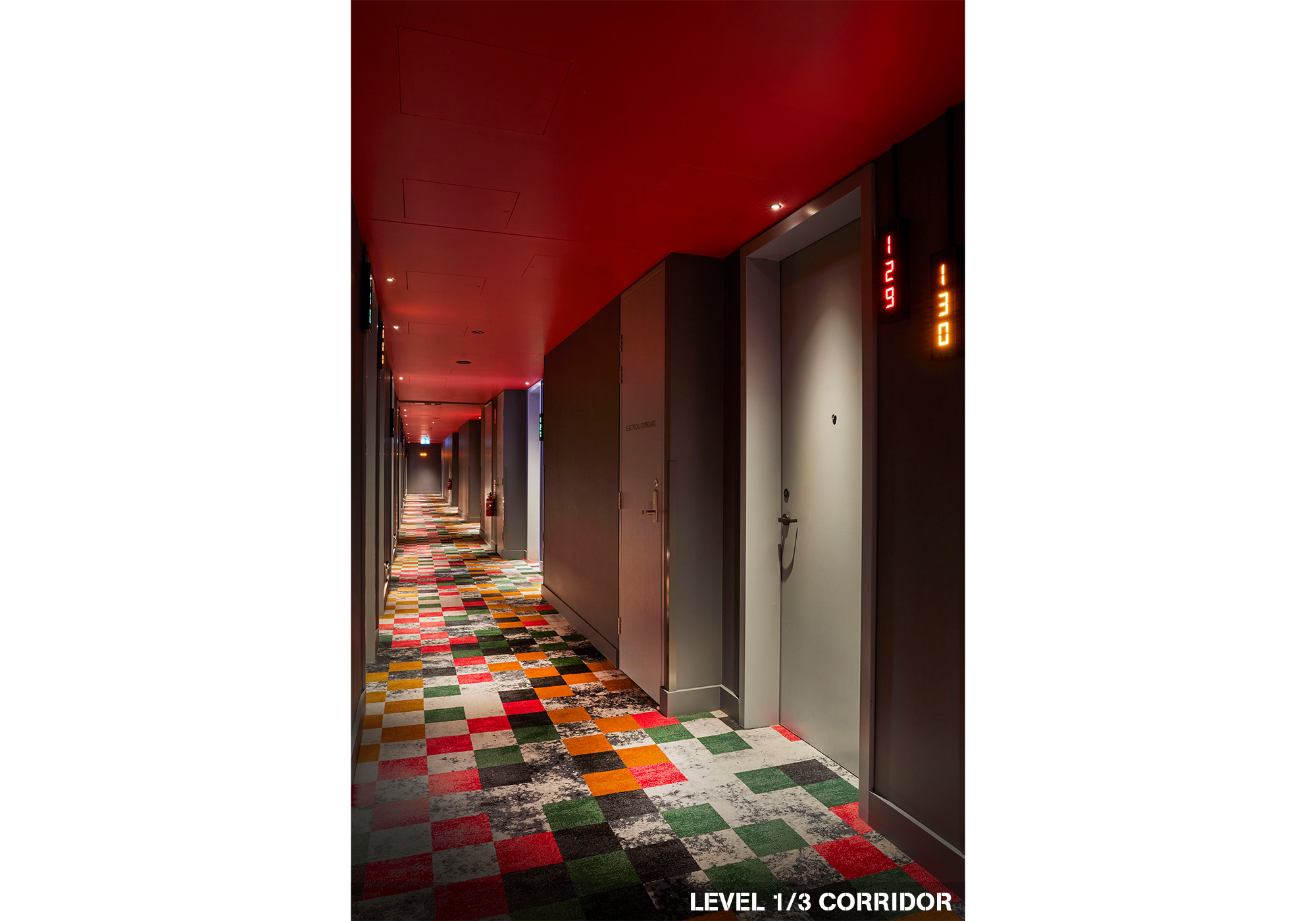 25hrs G Carousel030.png