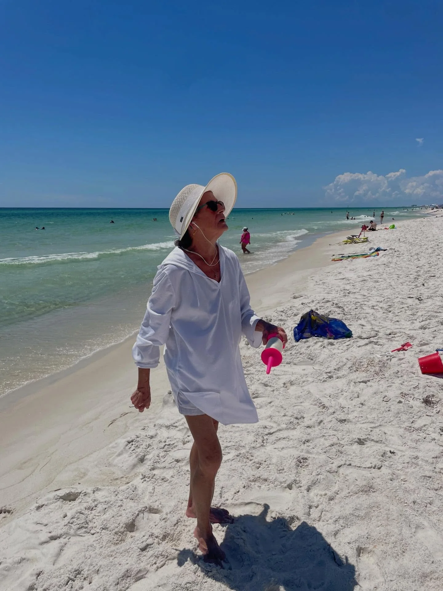 My Mom, Ann passed away late Saturday evening. We are heartbroken 💔 Love you Mommy 🪁🦟🚬