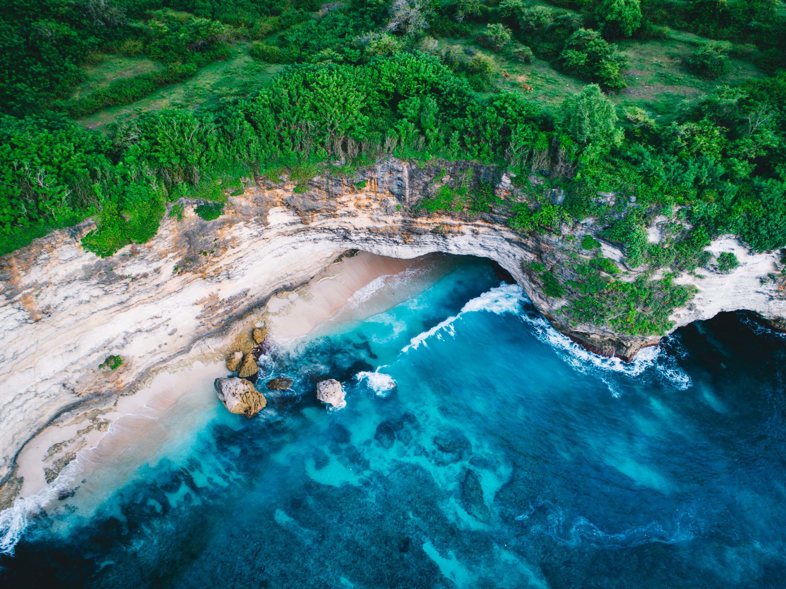 Images supplied by Batu Kerang and Salty Wings