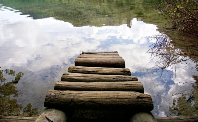 BlueLake_01_Web.jpg