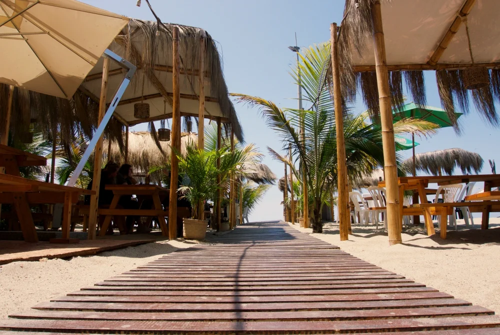 Dine outdoors and you get a beachfront dining experience.