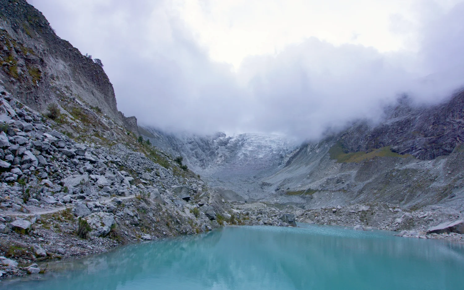LagunaLlacaV2_05_Sm.jpg