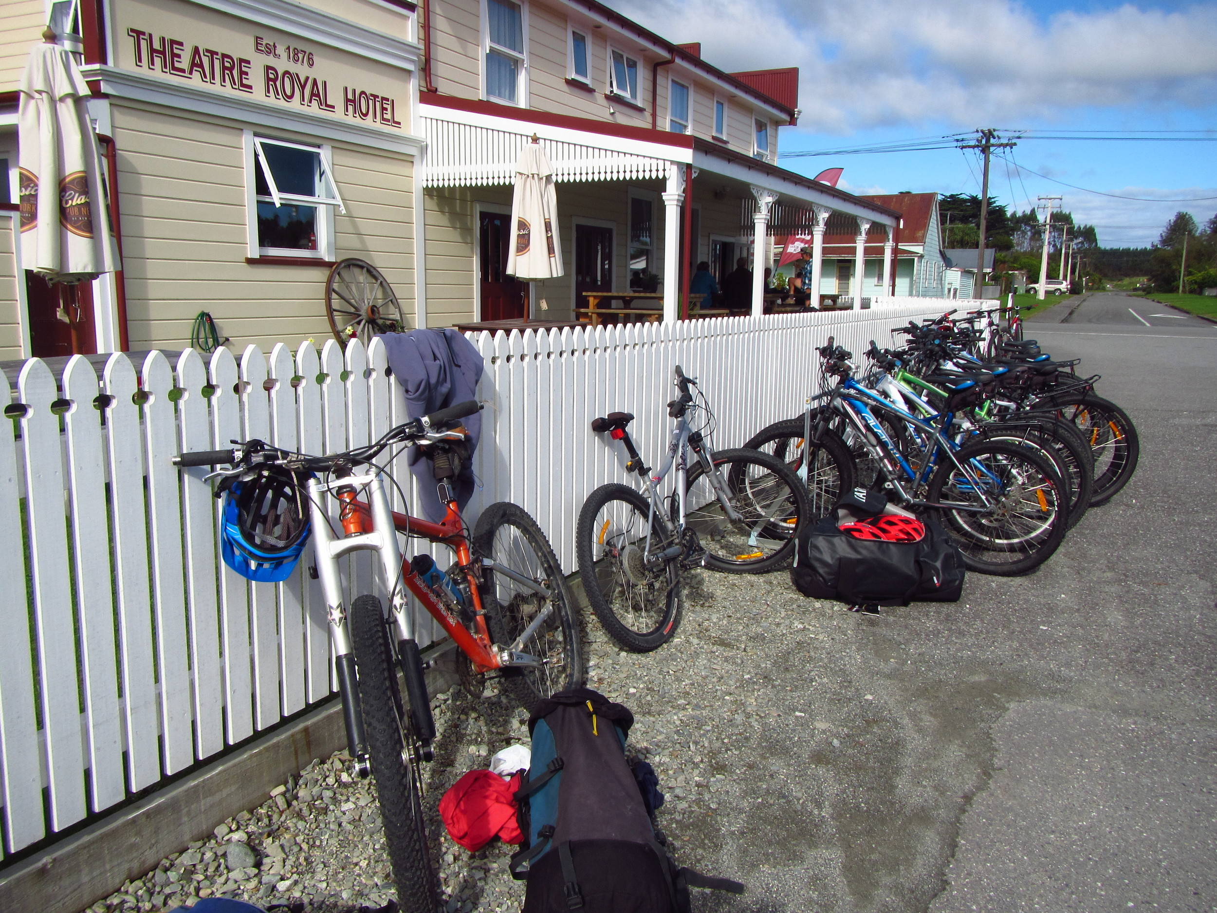 Parked up for coffee at the Theatre Royal Hotel, Kumara