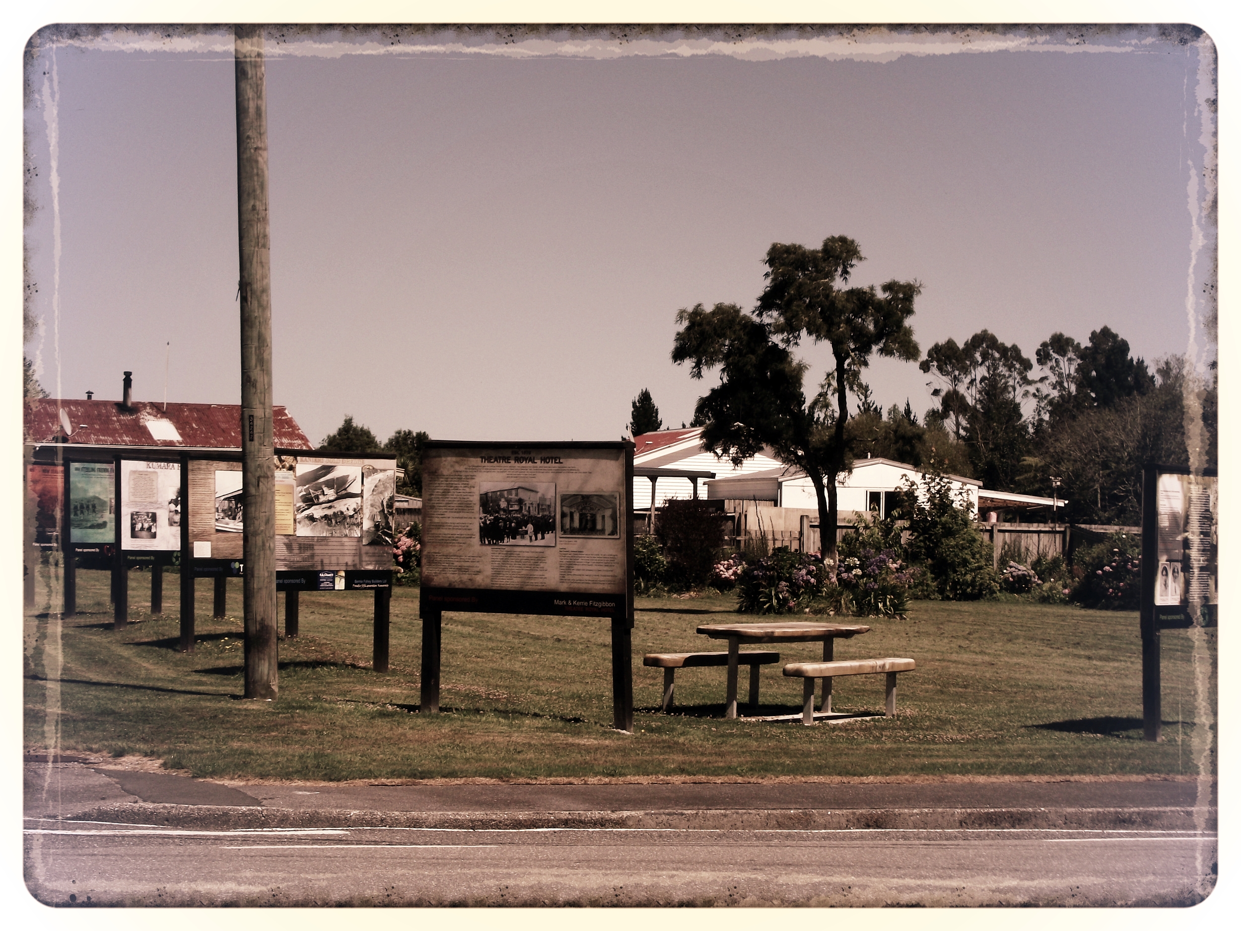 Information Panels in Kumara