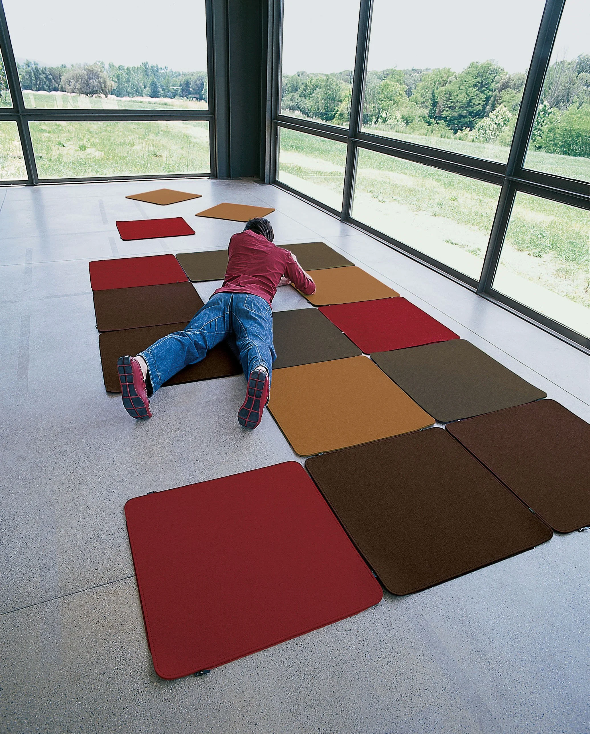 Crema–Yeras rug collection  |  2002