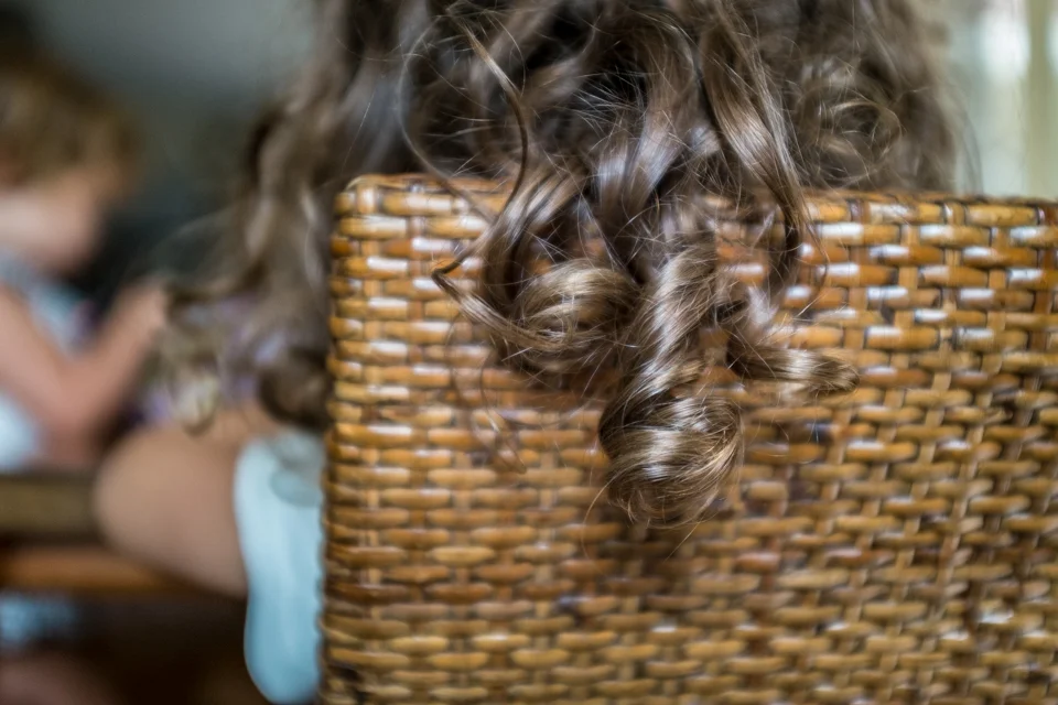 Those curls