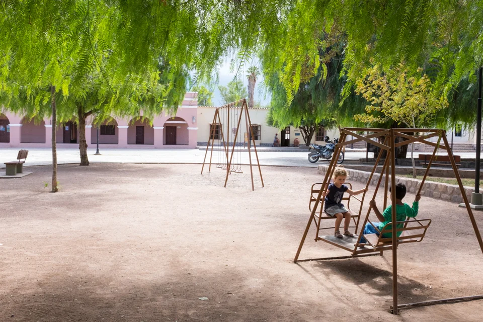 Making friends in the playground, San Carlos