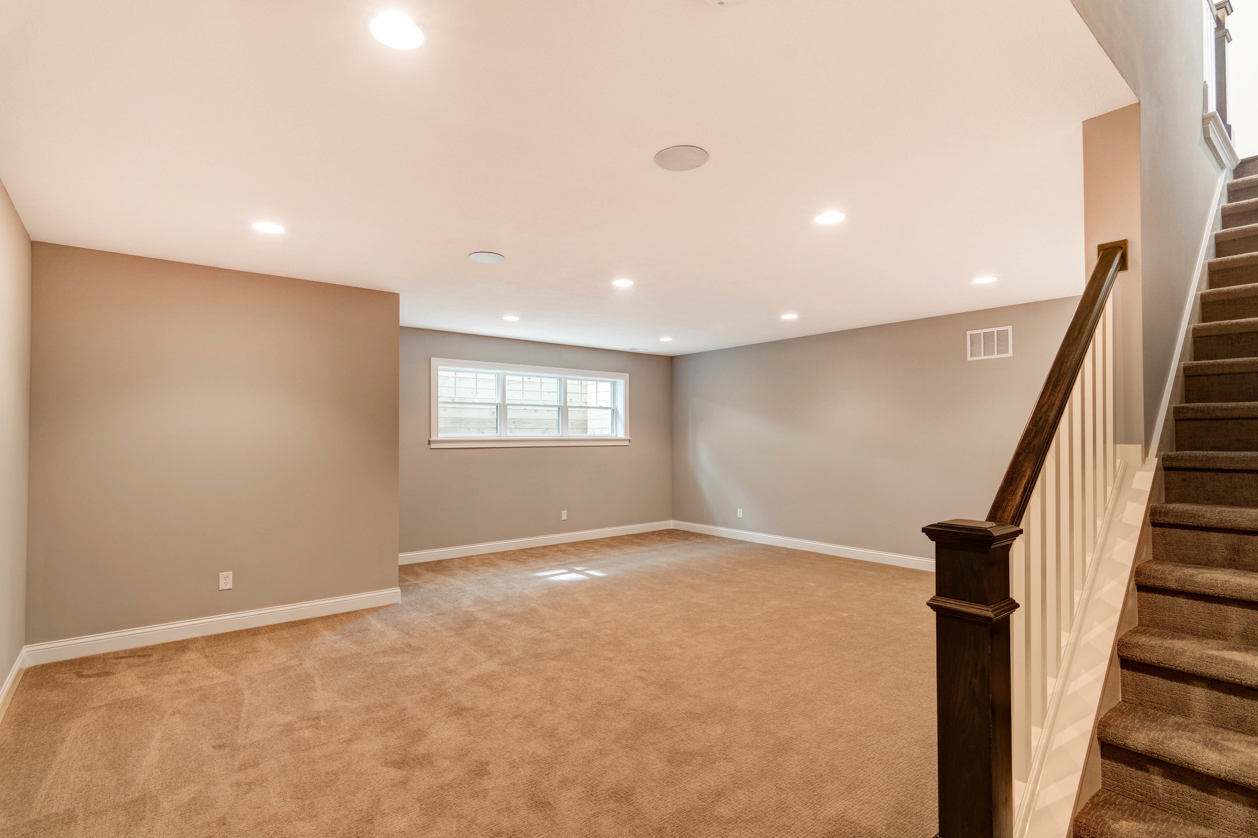 1522 Evenstar Blvd-23.jpg