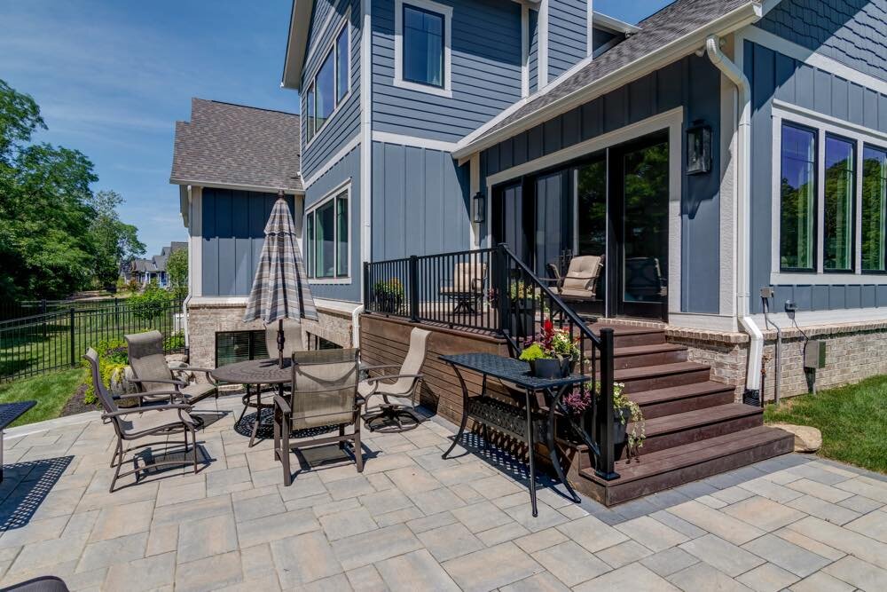 Jackson's Grant Outdoor Patio.jpg