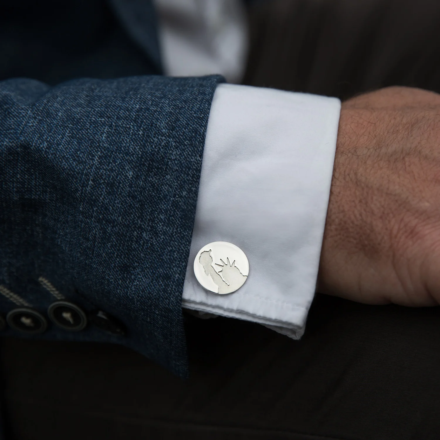 HannahLouiseLamb-Statue-of-Liberty-Cufflinks.jpg