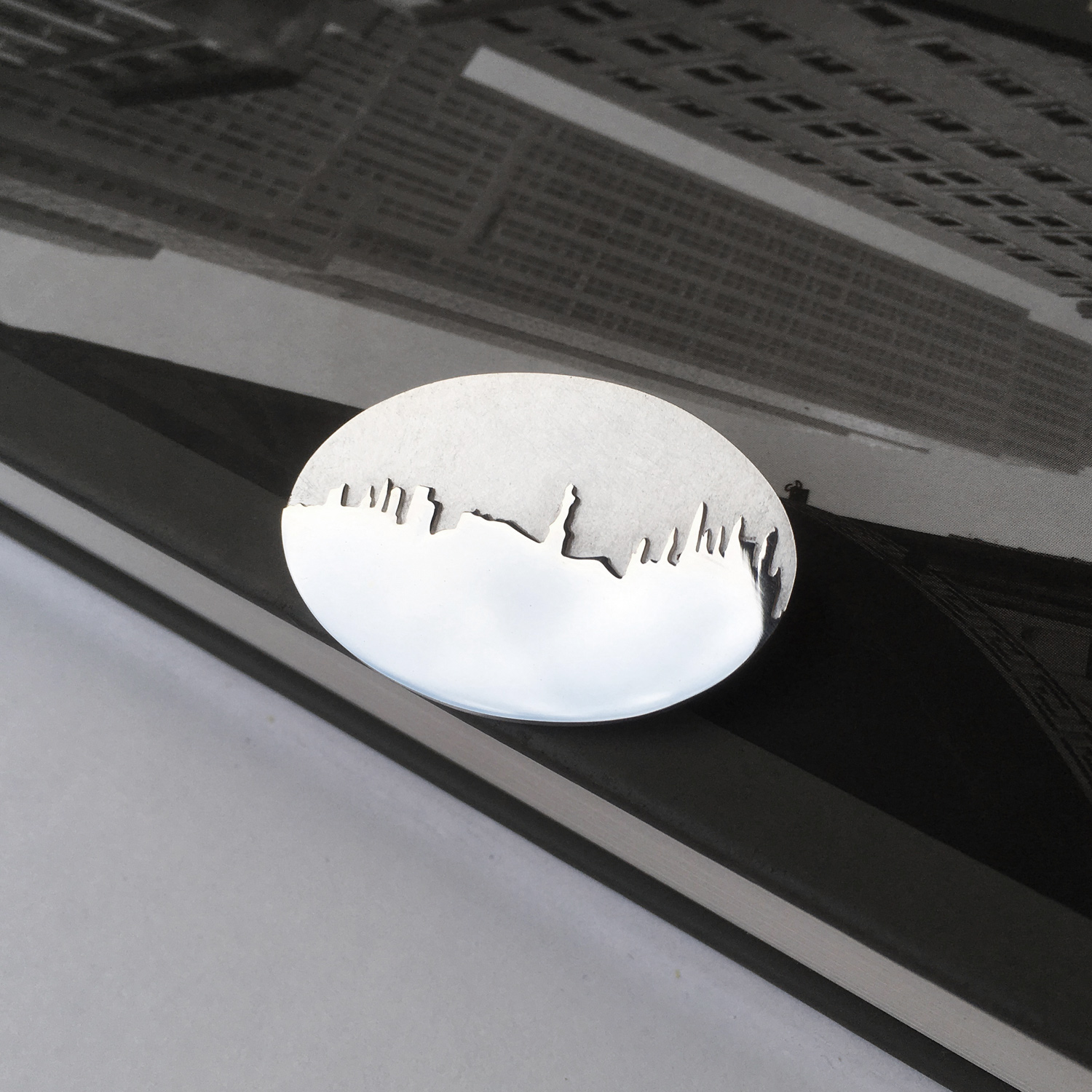 HannahLouiseLamb-new-york-brooch.jpg