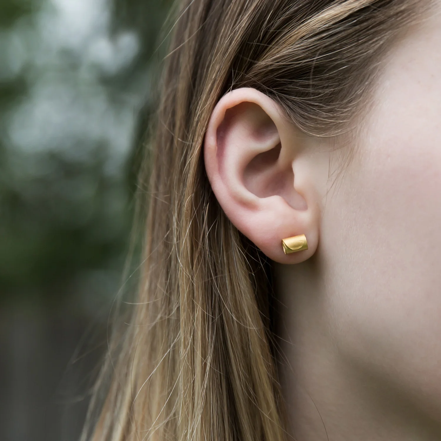 HannahLouiseLamb-Rolled-Wave-Gold-Earrings.jpg