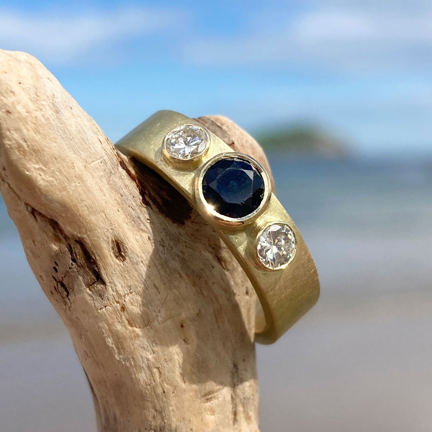 HannahLouiseLamb-Scottish-Jewellery-sapphire-and-diamond-gold-remodel.jpg