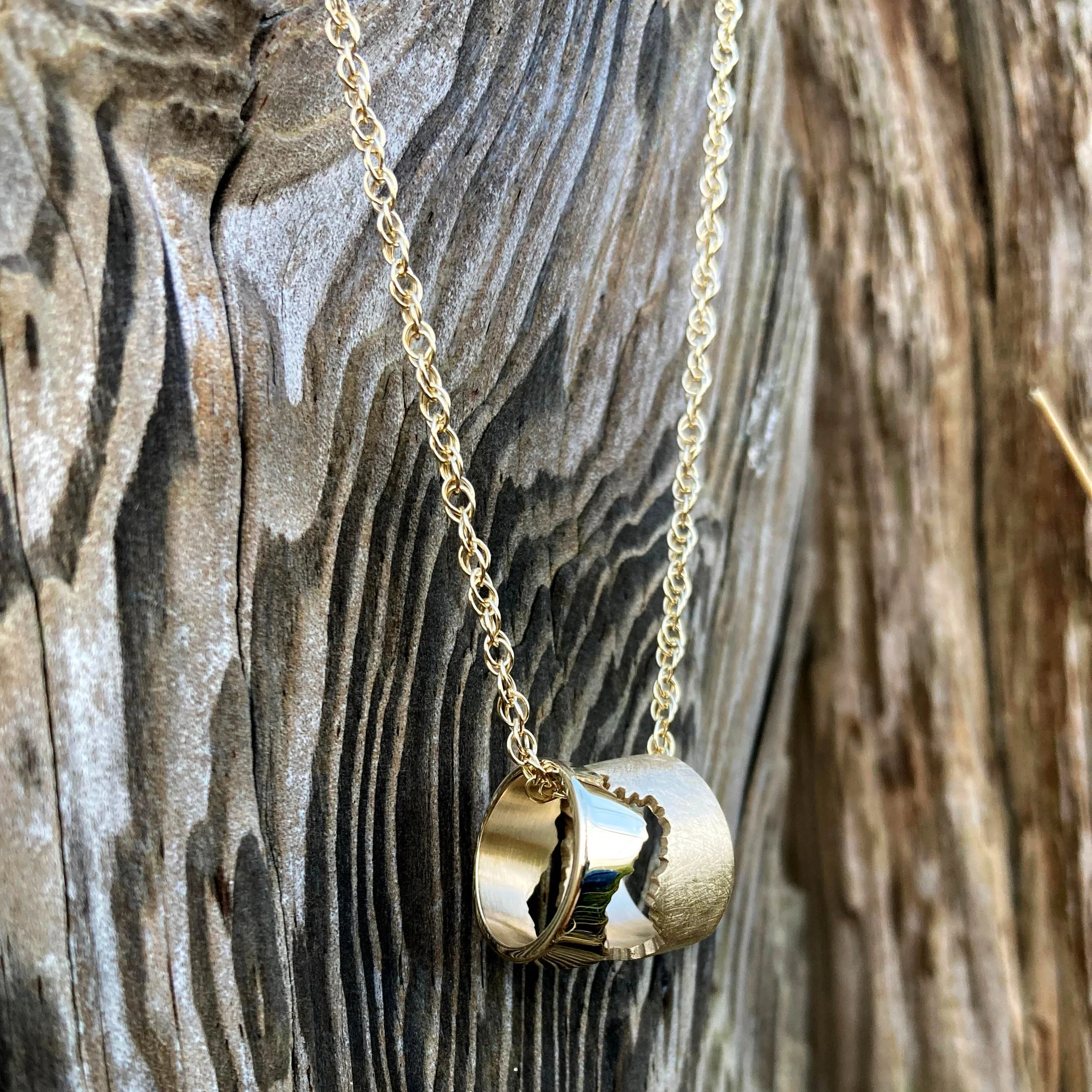 HLL Coast Necklace 9ct Gold2 copy 2.jpg