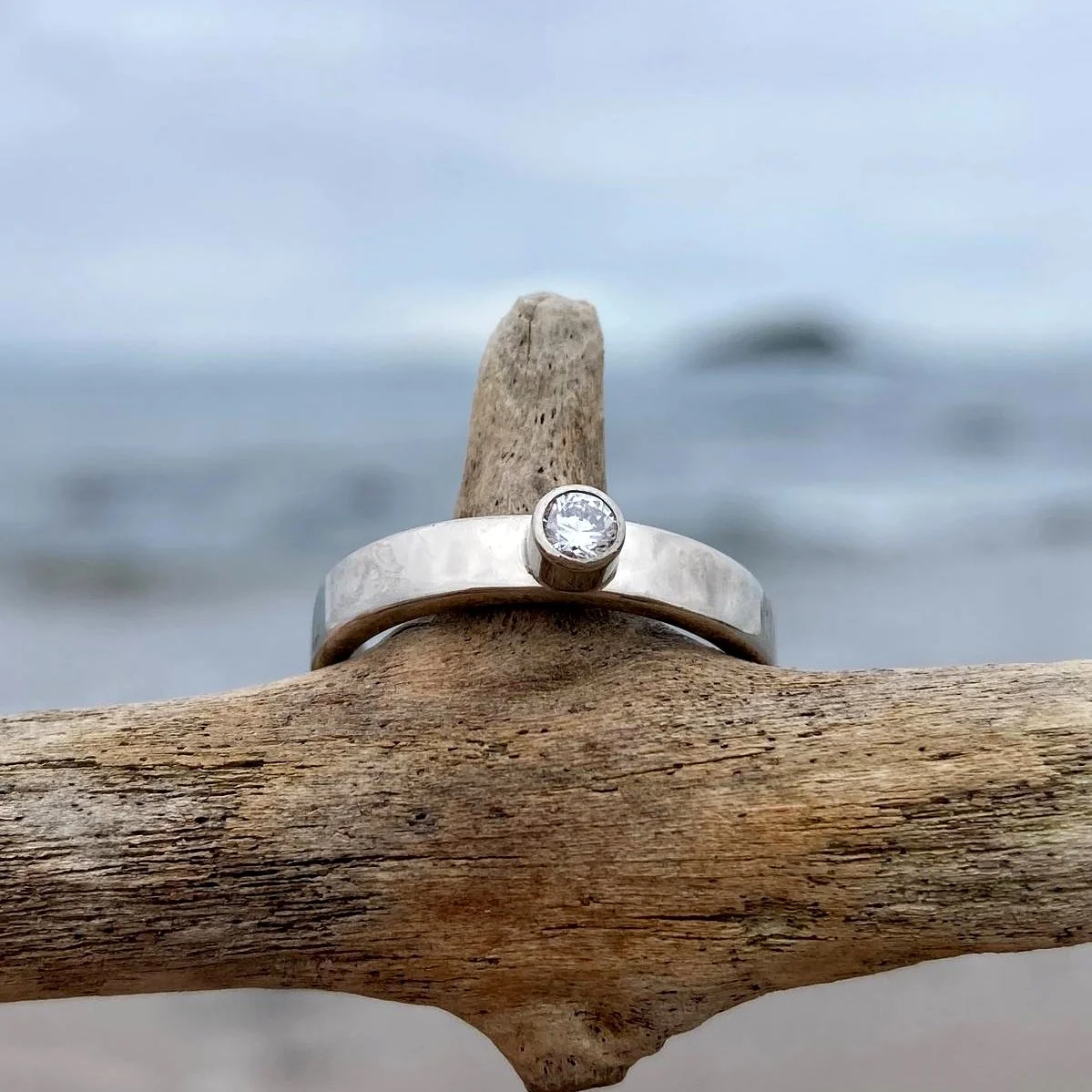 18ct White Gold Diamond Engagament Rings 2.jpeg