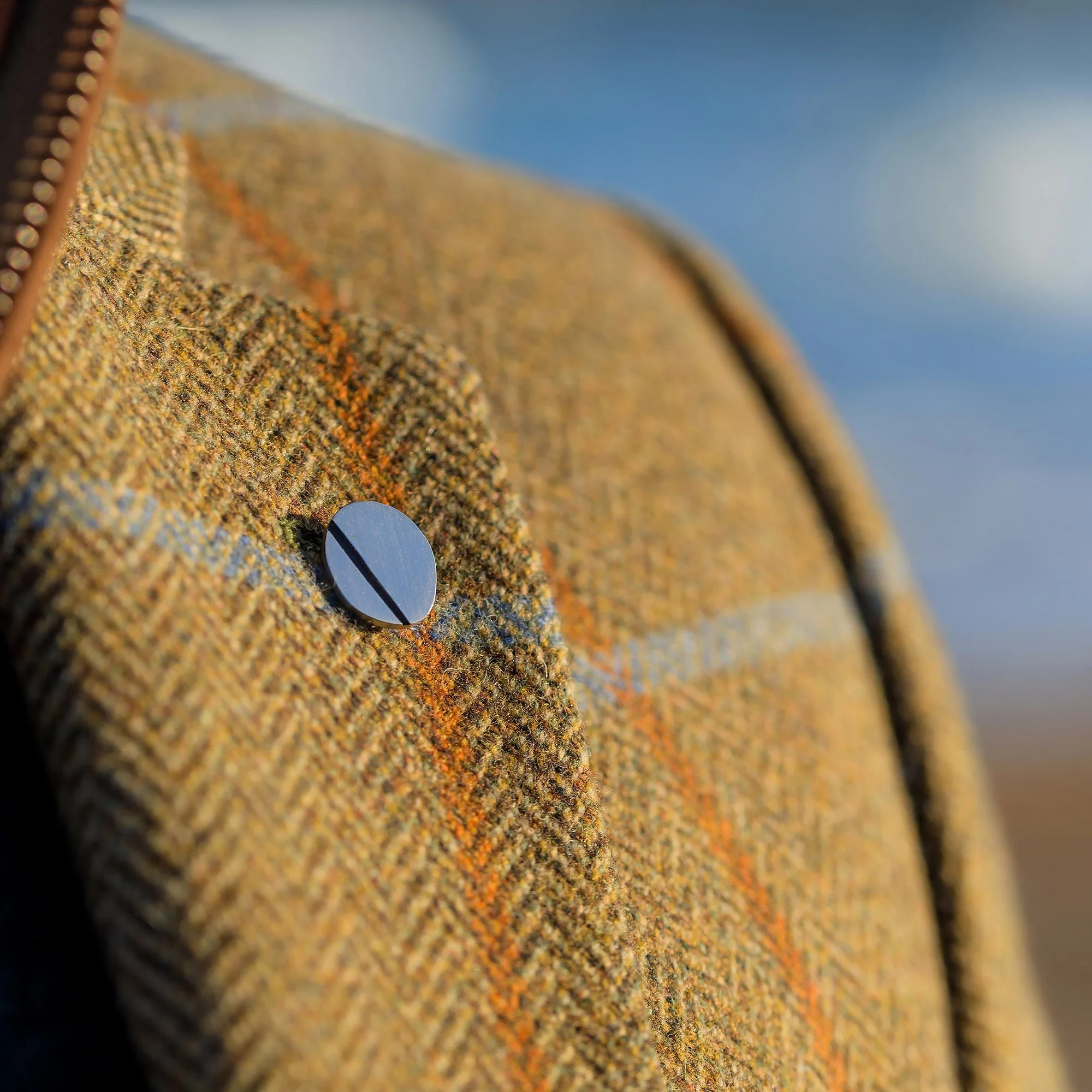 Mens-Wishing-Stone-Lapel-Pin---Polzeath-1.jpg