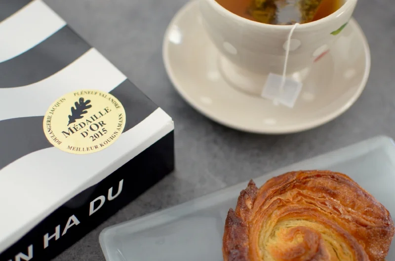 twinky lizzy blog pleneuf val andre - kouign amann jacquin.jpg