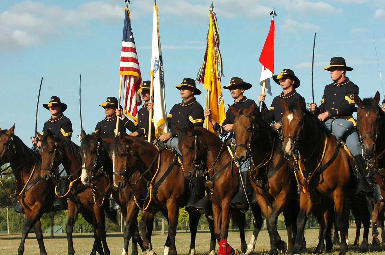 mounted-color-guard-871473_1280.jpg