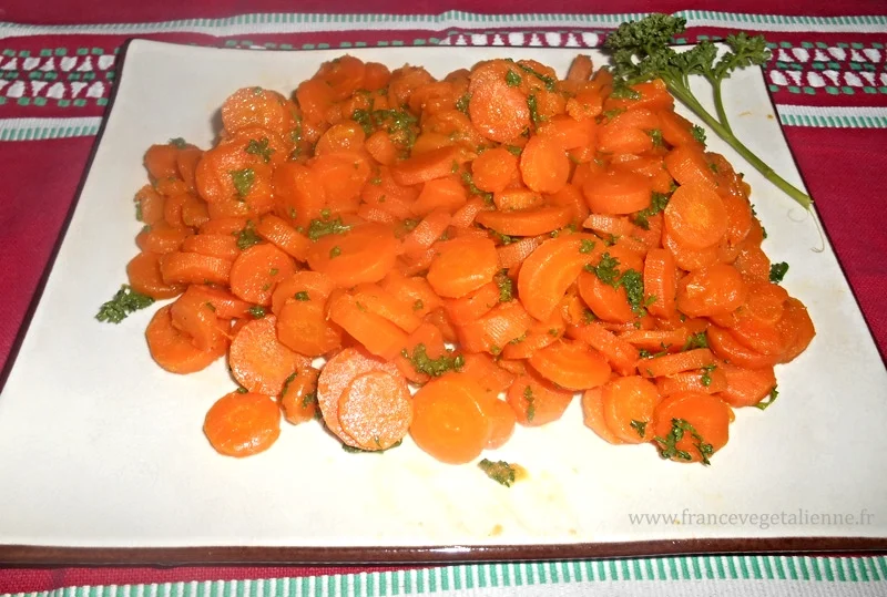 Carottes Vichy (vegan)