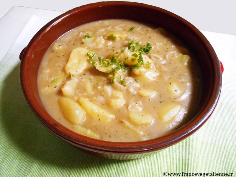 Cacasse à cul nu (végétalien)