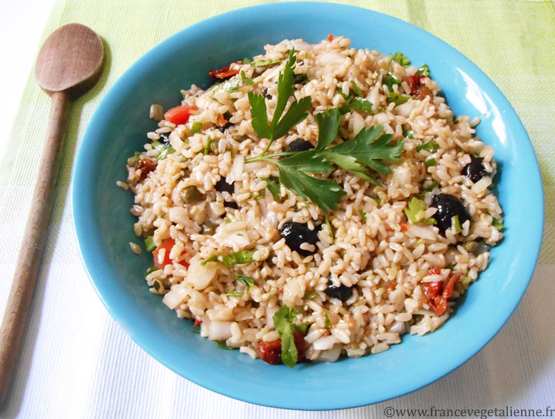 Salade De Riz Mediterraneenne Vegetalien Vegan France