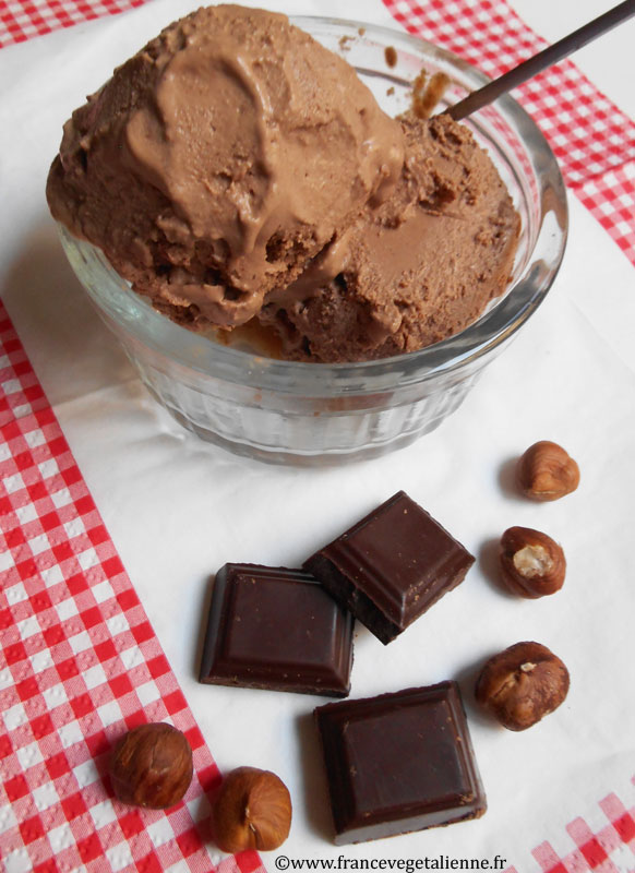 Glace au chocolat sans lait, sans oeuf