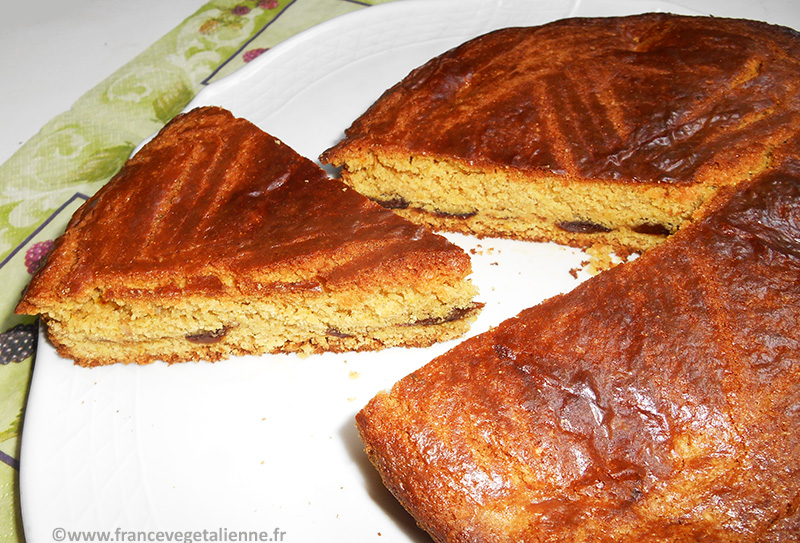 Gâteau breton fourré à la crème de pruneaux (vegan)