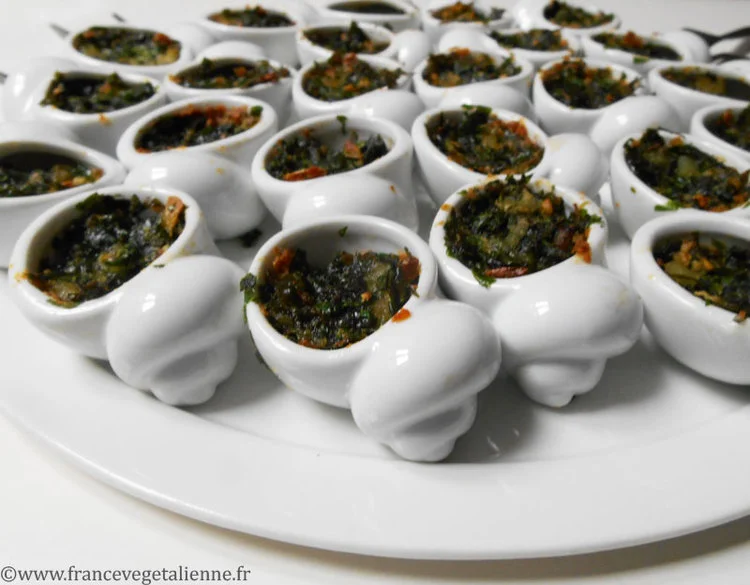 "Escargots" à la bourguignonne (végétalien, vegan)