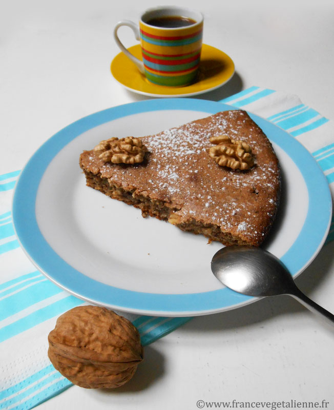 Gâteau aux noix du Périgord (végétalien, vegan)