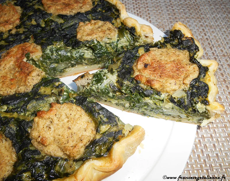 Quiche aux épinards, pommes de terre et fromage végétal
