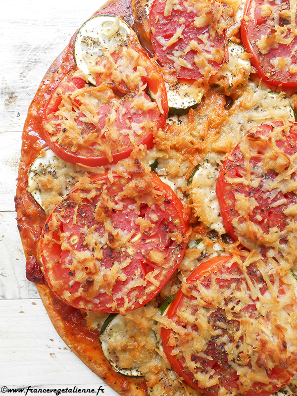Râpé végétal sur une pizza (après cuisson)