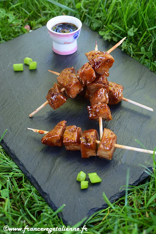 Yakitori au seitan vegan.jpg