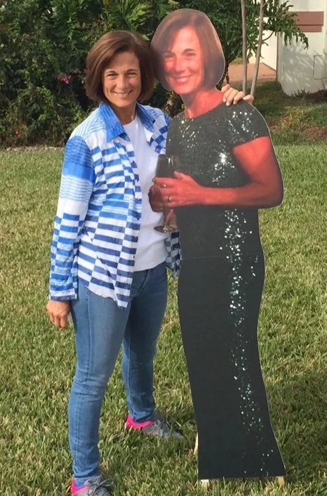 joaniecutout.jpg