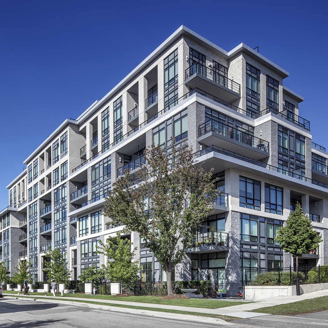 2013: Twenty-One Clairtrell Condos - Toronto, Ontario