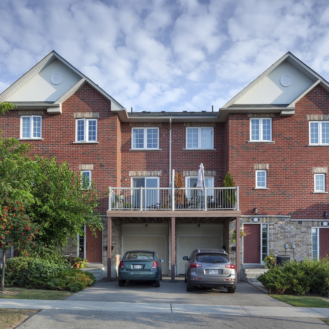 2009: Lemonwood Townhomes - Etibocoke, Ontario
