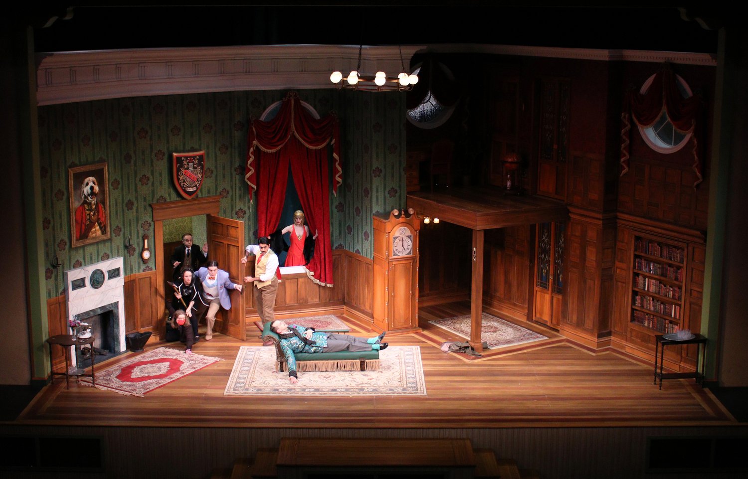 Czerton Lim Set Design The Play