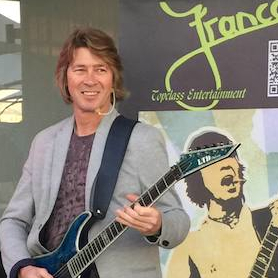 Francois Du Plessis Singer and Amazing Guitarist from South Africa!