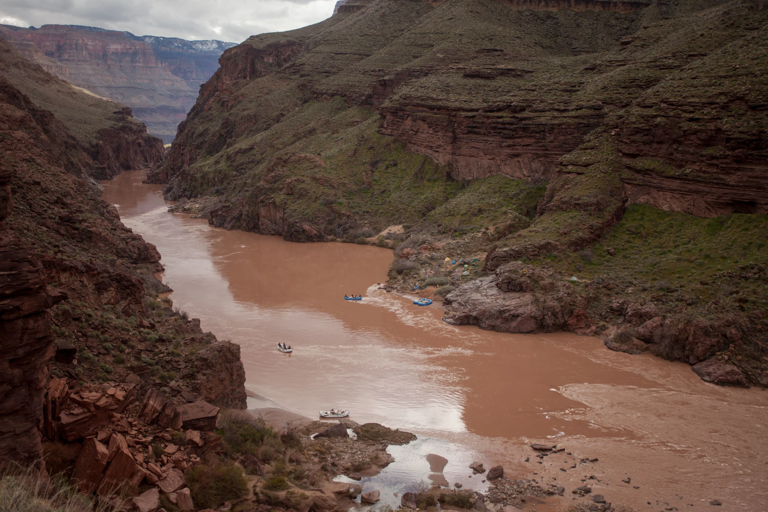 Crossing the Colorado River at Deer Creek for a lay-day exploration.