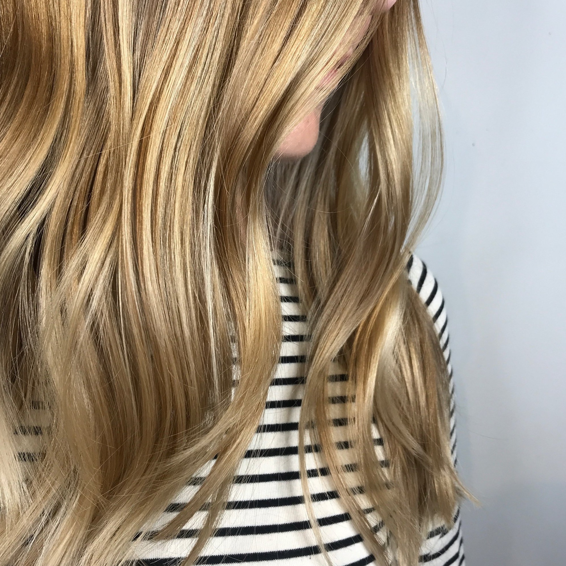 Linton+%2B+Mac_SS19+colour+trends_Sarah+Black_Biscuit+Blonde_1.jpg