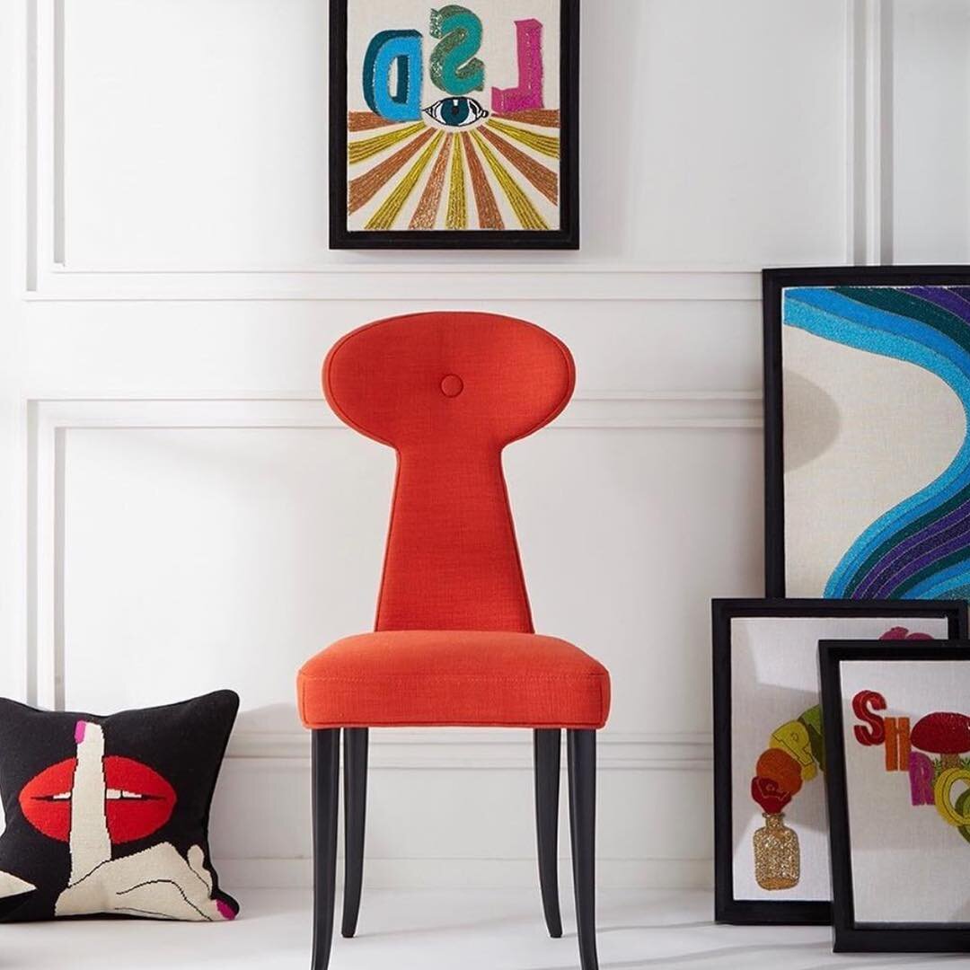 The legend @jonathanadler creates vibrancy with the Vera dining chair and hand-beaded hedonistic pop art and textiles #thedesignbug .
.
.
.
.
#orange #vintage #glamour #popart #art #hedonism #luxe 
#colour #interiors #interiordesigner #design #decor 