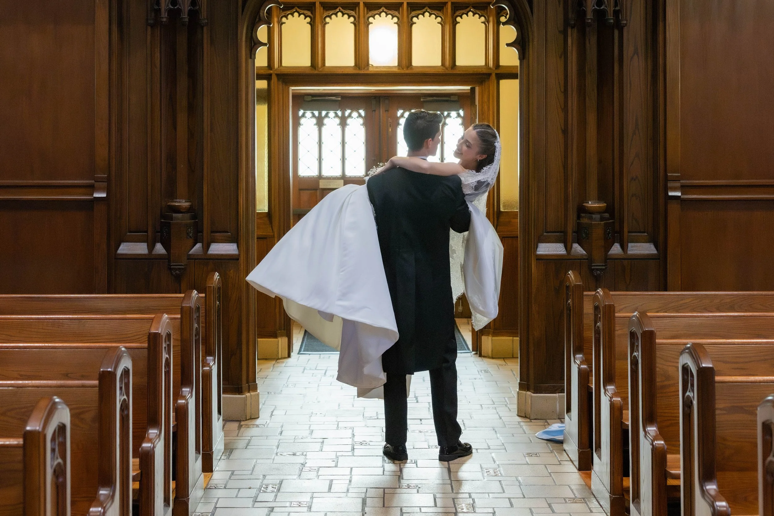 0264 - Maura and Micheal - 08.09.2025 - 04 - The Sacrament - 0261 -_.jpg