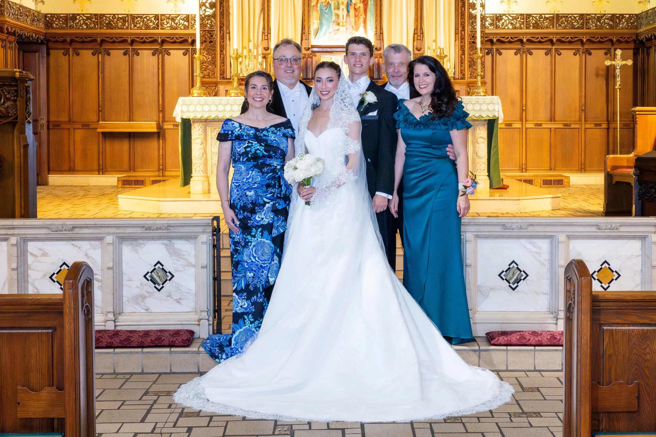 0185 - Maura and Micheal - 08.09.2025 - 04 - The Sacrament - 0183 -_.jpg