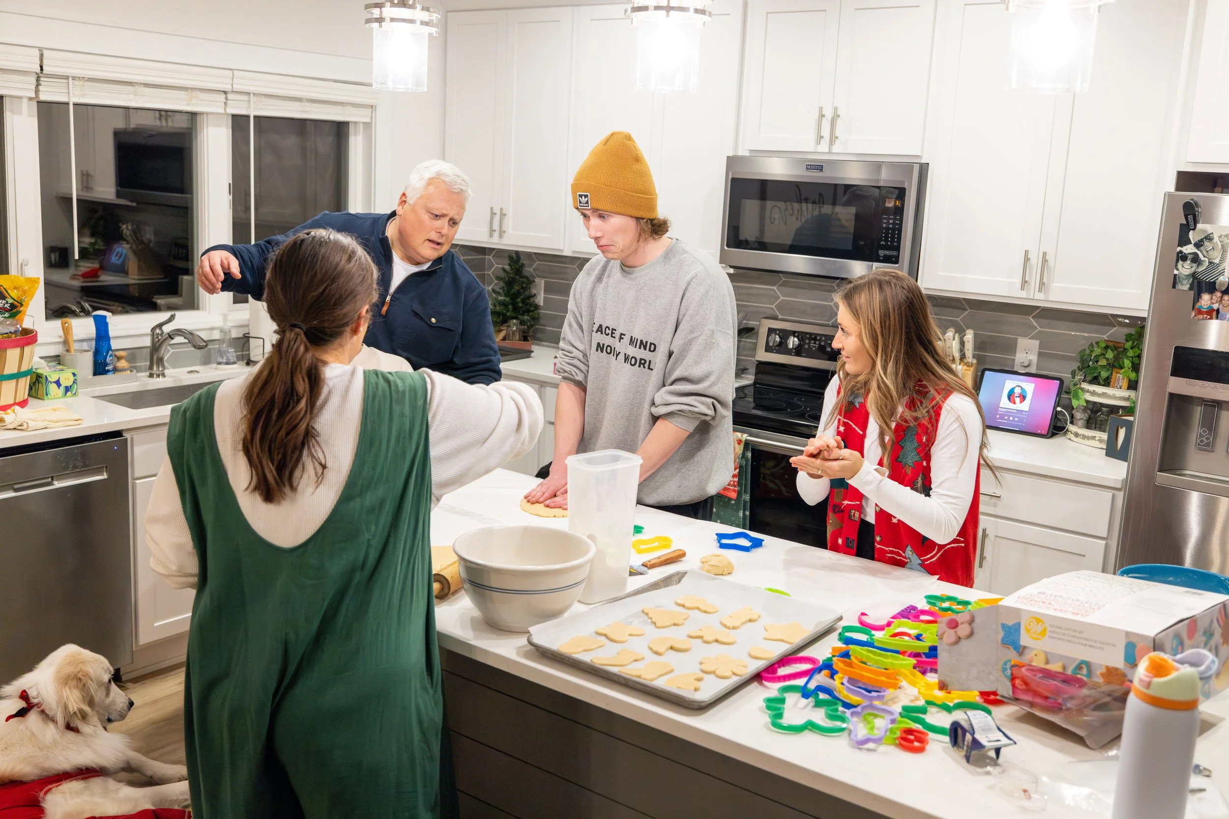 2025 - Volk Family Christmas - 0104.jpg